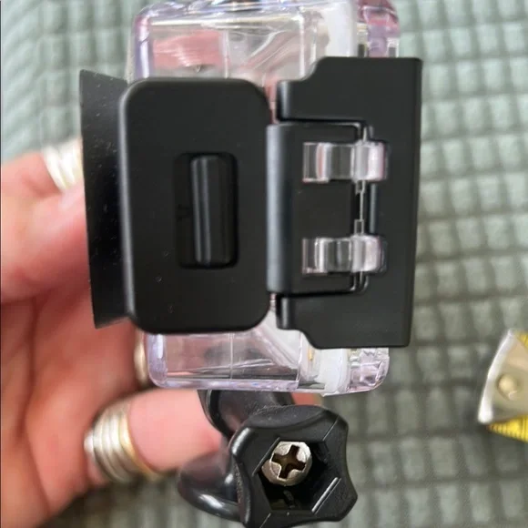 Waterproof Action Camera Case - Picture 6 of 8